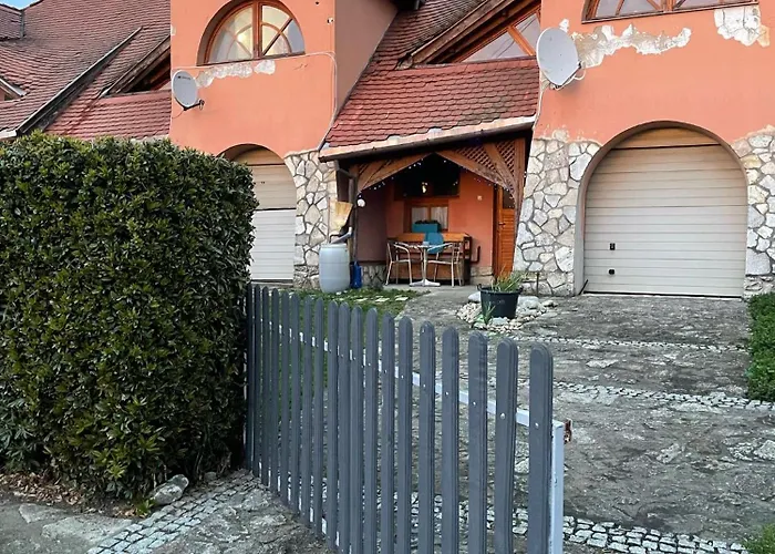 Appartement Greenpark Garden Family Near Tokaj Szerencs