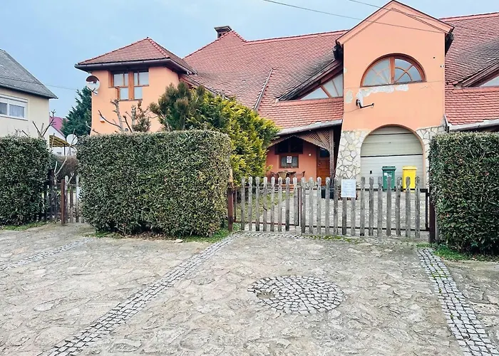 Appartement Greenpark Garden Family Near Tokaj Szerencs